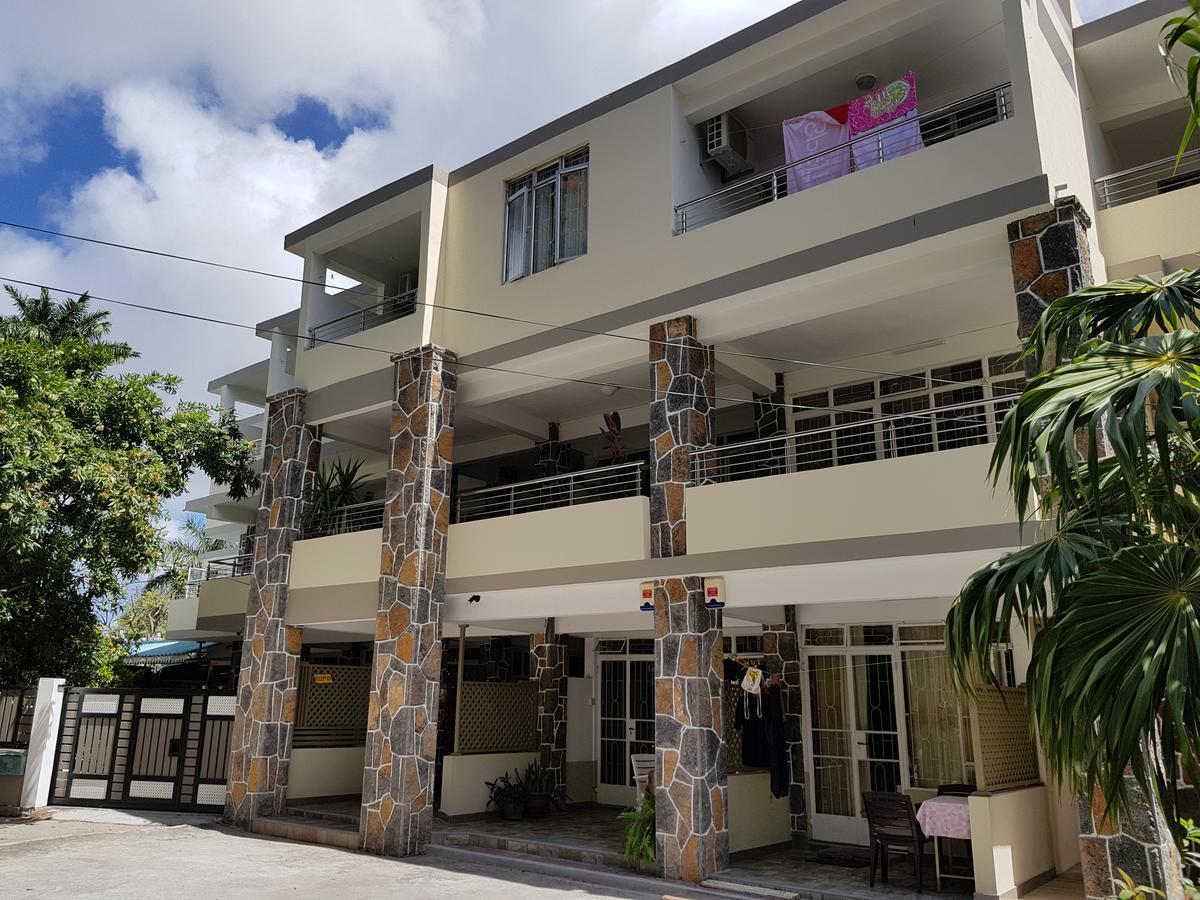 Pereybere Beach Apartments Exterior photo